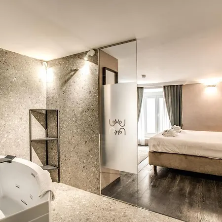 Pax Guest house *