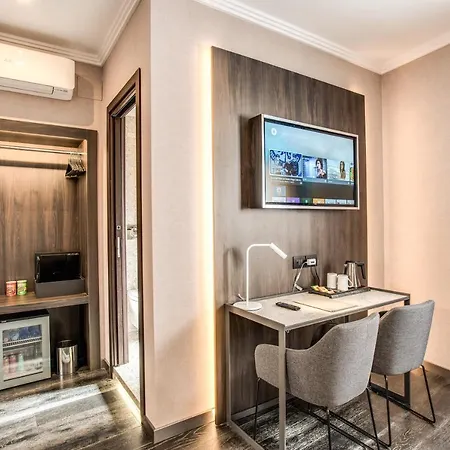 Pax Guest house *