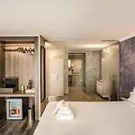 Pax Pensión 4*